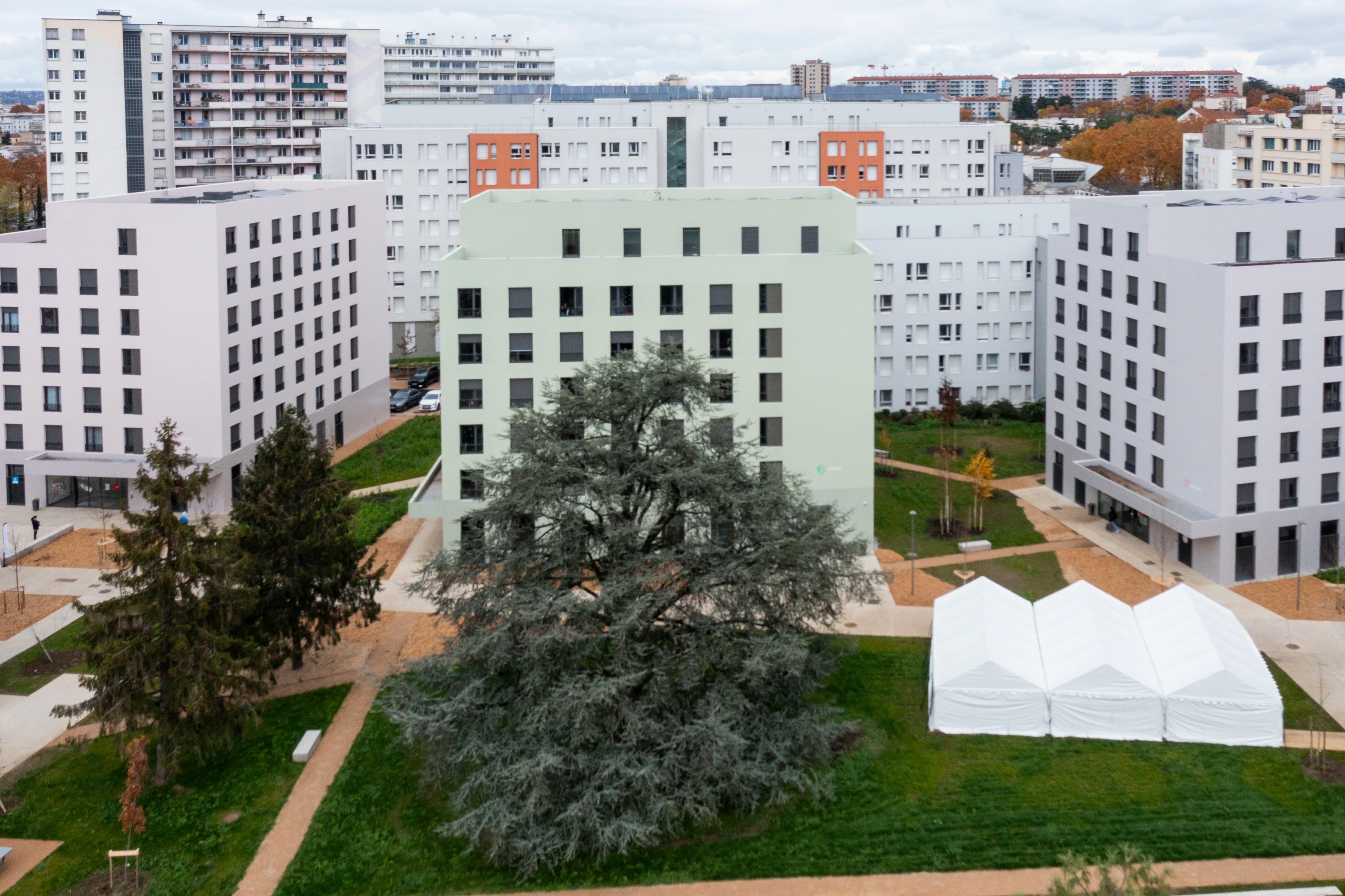 CROUS LYON INAUGURATION RESIDENCE CLAUDIE HAIGNERE VUE DRONE 29NOV22 ©Thierry Perre 101
